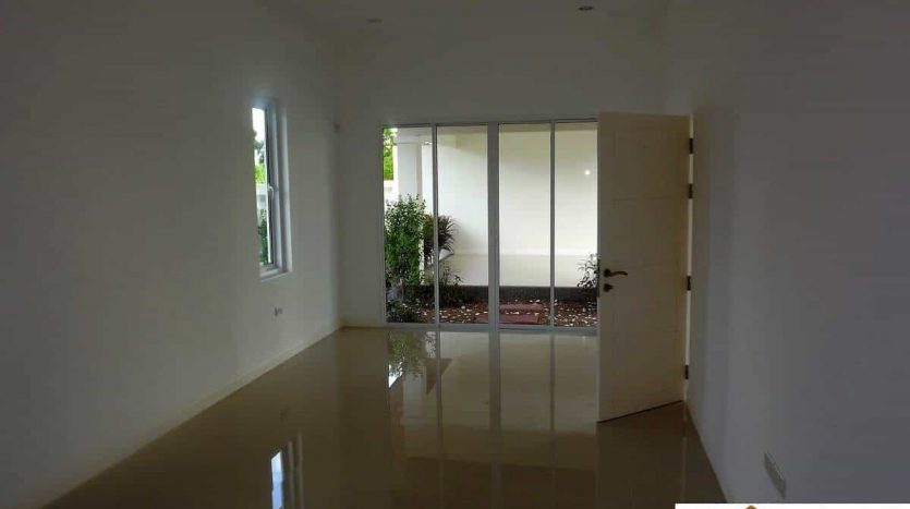 Brand New Home With Chanote Title In Hua Hin Soi 88