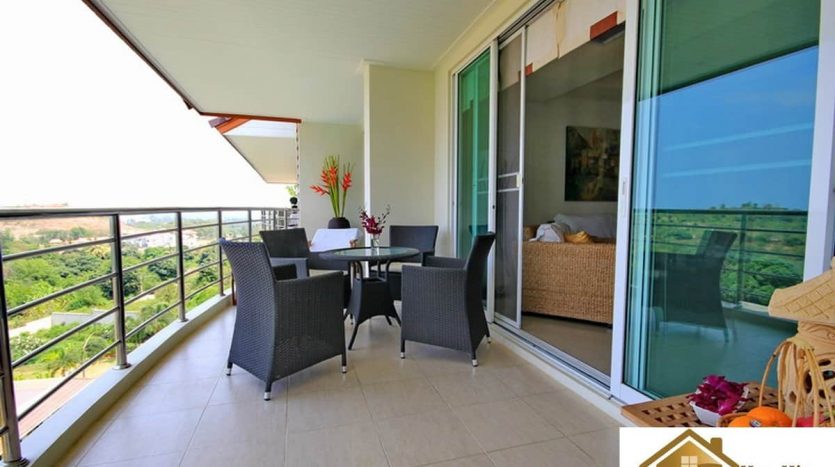 Beautiful 2 Bed Hua Hin Penthouse With Panoramic View