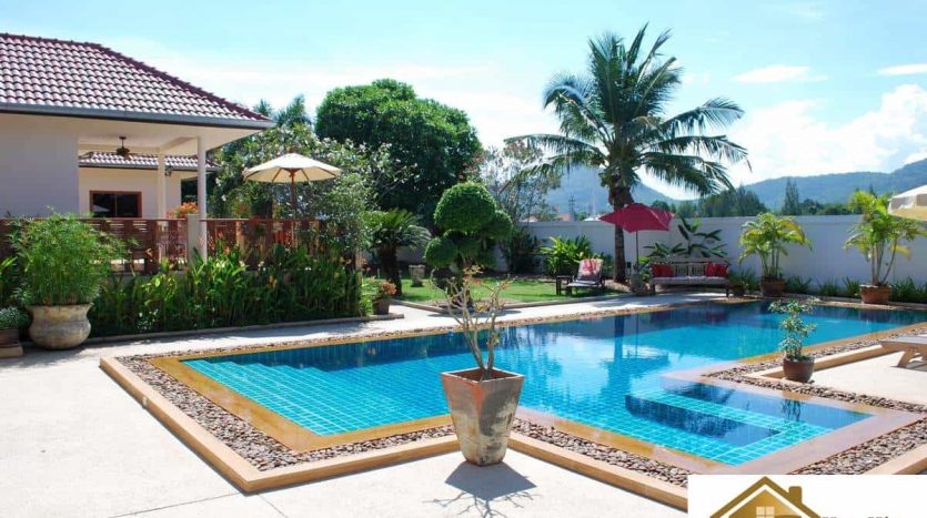 Stunning 3 Bed Hua Hin Villa With Magnificent Mountain Views