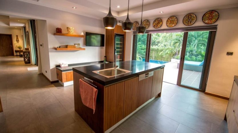 Gorgeous & Well Decorated Hua Hin Pool Villa In Popular Area