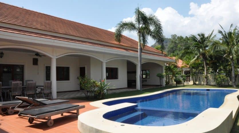 Value For Money 4 Bed Pool Villa In Prime Location Hua Hin