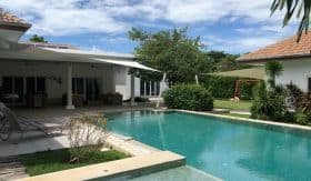 Pool Villa For Sale In A Residential Popular Area