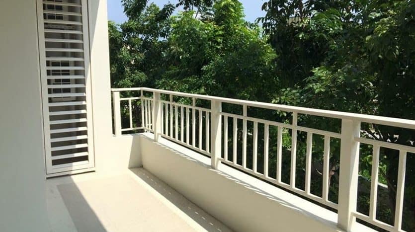 Fully Furnished Summer Hua Hin Condominium 1 Bed & 1 Bath For Sale