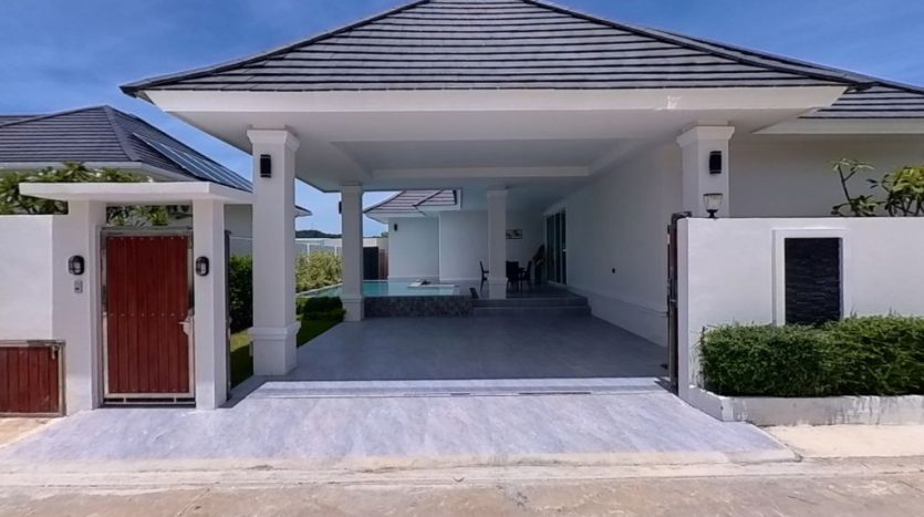 Exquisite Pool Villa For Sale In CoCo Hua Hin Project