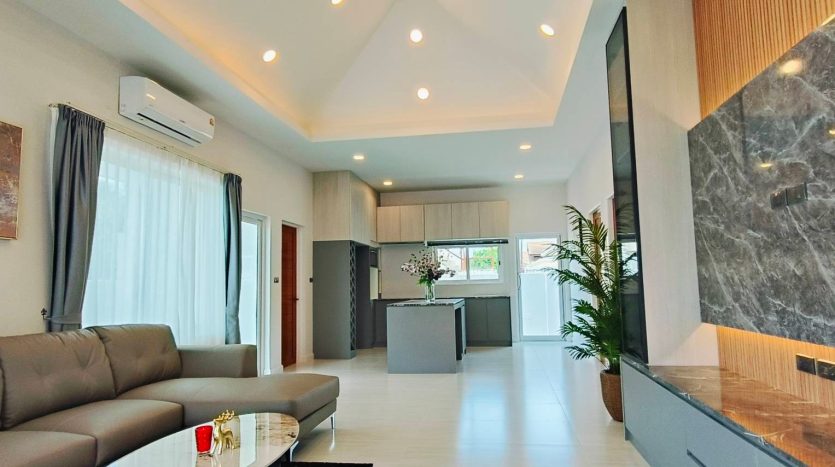 Exquisite Pool Villa For Sale In CoCo Hua Hin Project