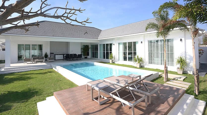 Eeden Luxe - Villa Lidia Exclusive 3-Bedroom Pool Villa in Hua Hin for Sale