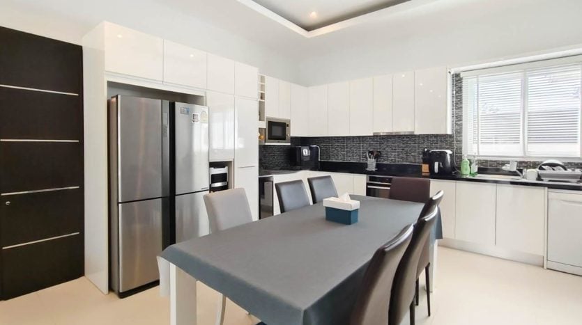 Luxurious 3-Bedroom Pool Villa for Sale in Smart House Valley, Hua Hin