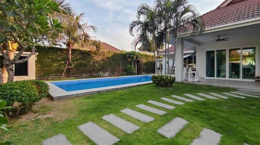 Luxurious 3-Bedroom Pool Villa for Sale in Smart House Valley, Hua Hin