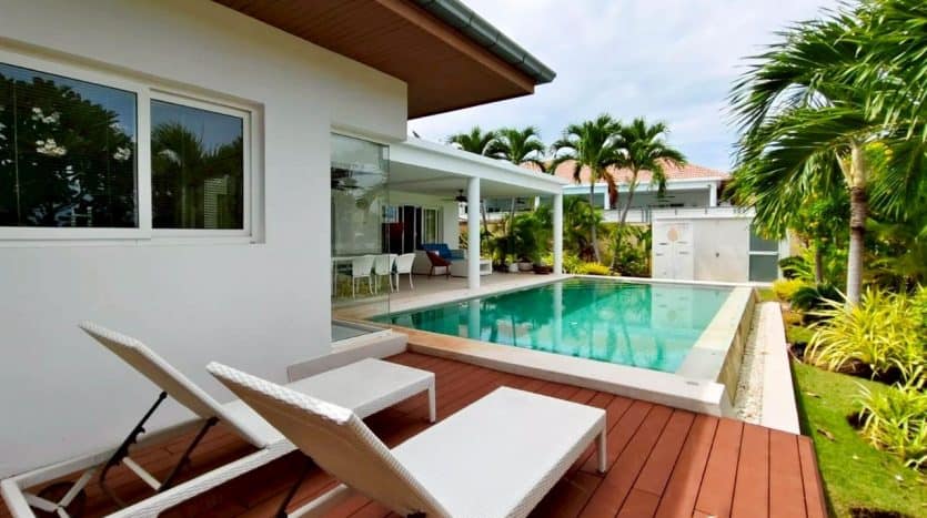 Ready to Move-in Luxury Pool Villa Near Golf Course for Sale In Hua Hin