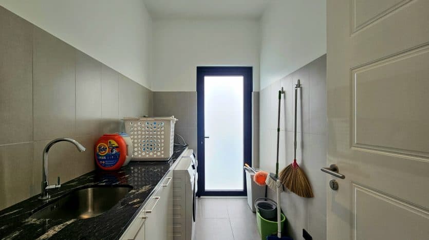 The Clouds 2 Premium Pool Villa for Sale in Hua Hin Soi 70