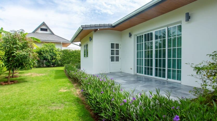 Spacious 3-Bedroom Pool Villa in Hua Hin for Sale at Hillside Hamlet 8