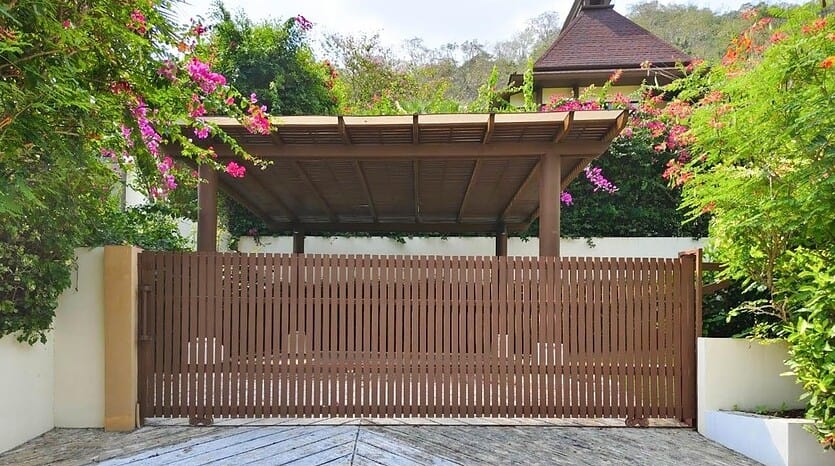 Fully Furnished Balinese Pool Villa with Sea View for Sale Hua Hin