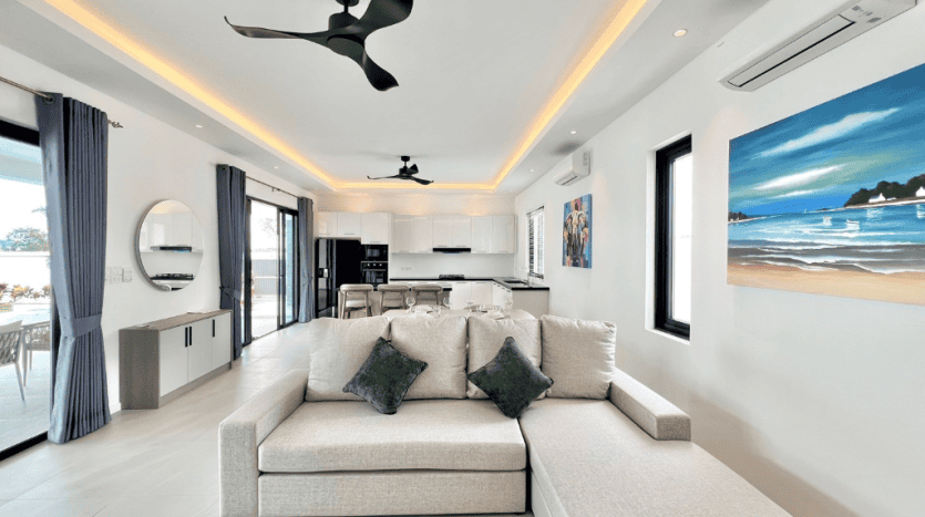 Brand New Luxury 3-Bedroom Pool Villa for Sale in Hua Hin Town